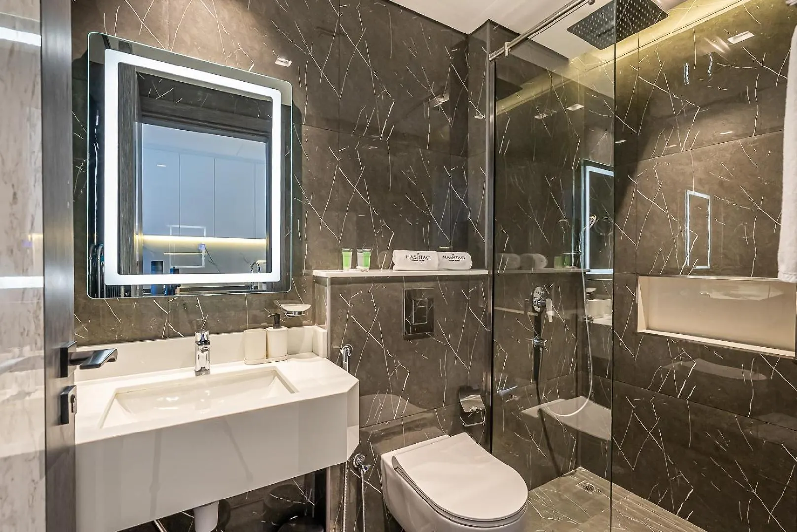 Studio Apartment In Jvc Dubai United Arab Emirates
